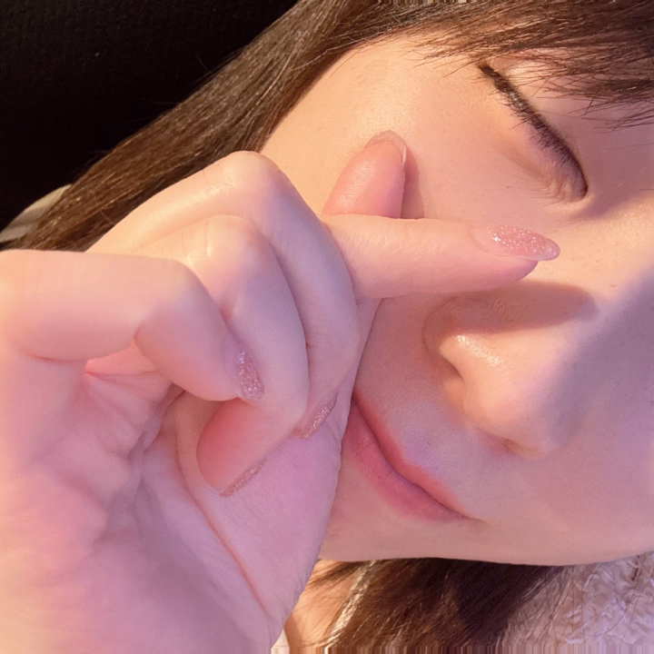 〜続き〜
14:20~のお兄さん👦🏻
満足したとの声を頂きました🙇♀️旅行で来てくださって、45分じゃ足りない💦と言ってくれました🥰45分で2回は難しかったです( 'ω')クッ!
15:40~のお兄さん👦🏻
可愛いから会いに来た嬉しいことを言ってくれました🥹チューやフェラ、素股気持ち良いと言ってくれました💖指入れで沢山潮吹いちゃったね🥳
本日もたくさんのご来店ありがとうございました😊
また明日10:00~お待ちしております┏○ペコッ