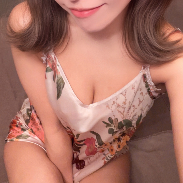 夜までいます😊🩷
お時間合う方、楽しい時間を過ごしましょ〜!
待ってます☺️✨
えりか