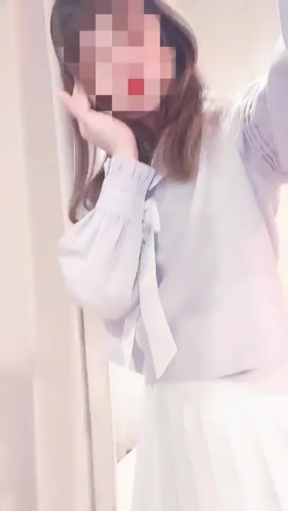 初めての動画投稿😖💓
どうかな...？？…///

恥ずかしさと緊張した🙈💕