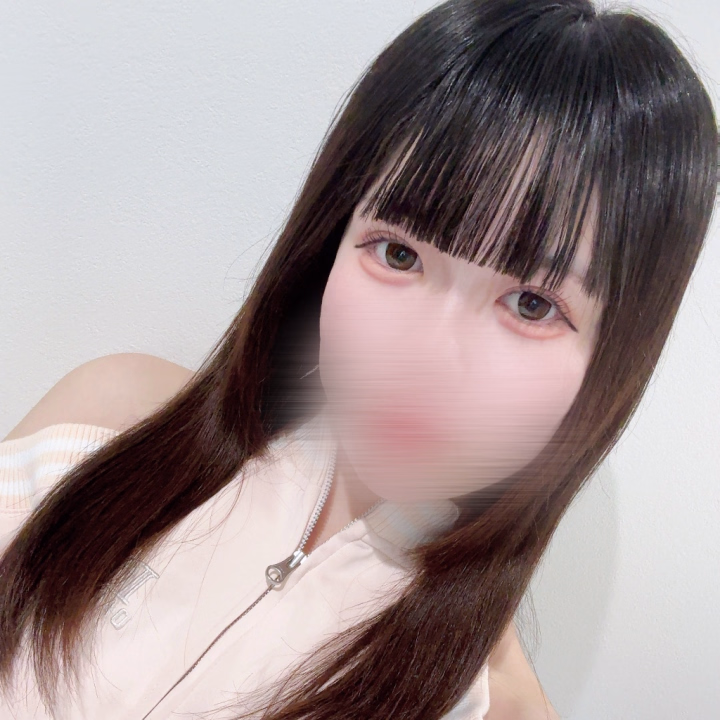 はじめまして！！りりさです🎀

お兄さんと一緒に楽しい時間を過ごしたいです❣️

よろしくお願いします💓