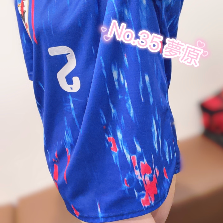 おはようございます☀️
夢原です!!

今日は18時までいます！
お時間あるお兄さんは遊びに来てください😊

今日は外が暑いって言う人と寒いって言う人で別れてるんですが、皆さんはどうですか〜？
ちなみに私は寒いです笑