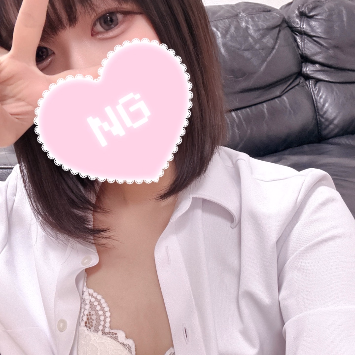 初めまして🥰
大阪にある着衣プレイ専門学校に所属してます🫶
しあんです💕
姫チャ始めてみました✨
小柄なちっぱいはお好きでしょうか？👀✨

是非フォローしてほしいな🥰💕