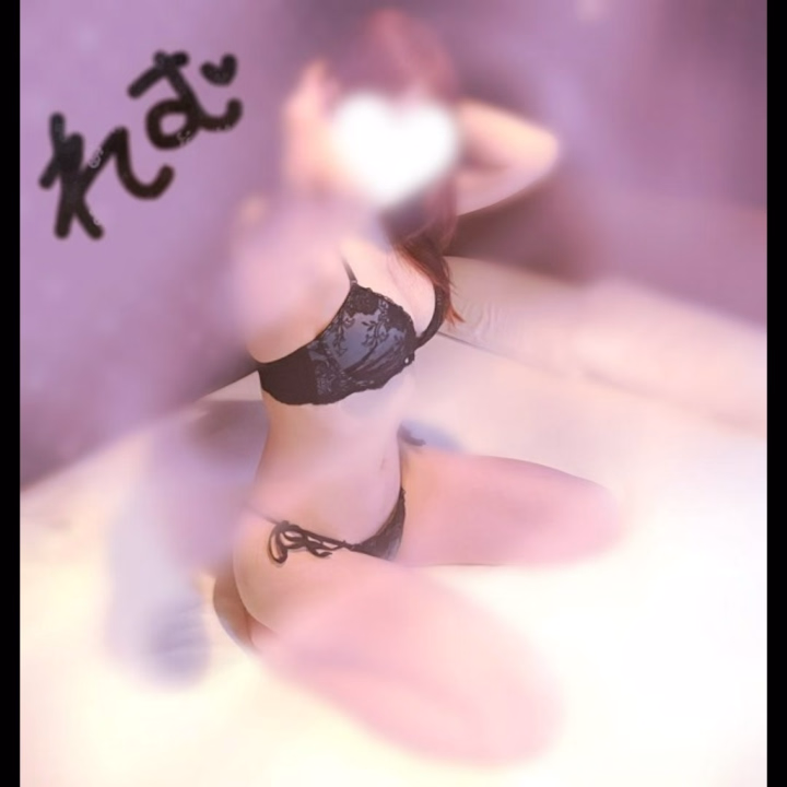 ご奉仕Mのれむです‎🤍

今日もれむに会いに来てくれてありがとうございました‎🤍

パネルみて即決だった！すごい話しやすい！ってほんと嬉しすぎます。。‎🤍
その流れで性癖も言いやすかったのかな？？ 新しい世界を見れて得した気分でした✨️（いじめてすみません笑）

リピさん達もまた会いに来てくれてありがとうございました‎🤍
会う度安心感が凄くて、れむの方が甘えちゃってますが、、笑
色んなところ褒めてくれてほんとに嬉しすぎる、、。
これからも自分磨き頑張ります❕

今日の学びは「性癖」でした笑
なかなか言い難いとおもいますが、要望があればぜひ！！
（ちょっと好奇心混じり笑）

できるだけ応えれるように尽くしますので(˶ˊᵕˋ˵)

会いに来てくれるの楽しみしてます‎🤍