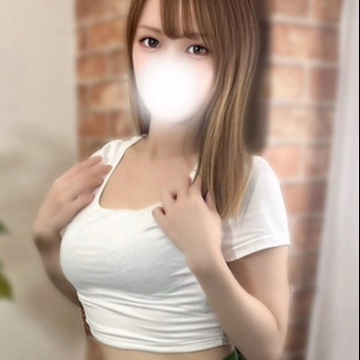 ユイナ