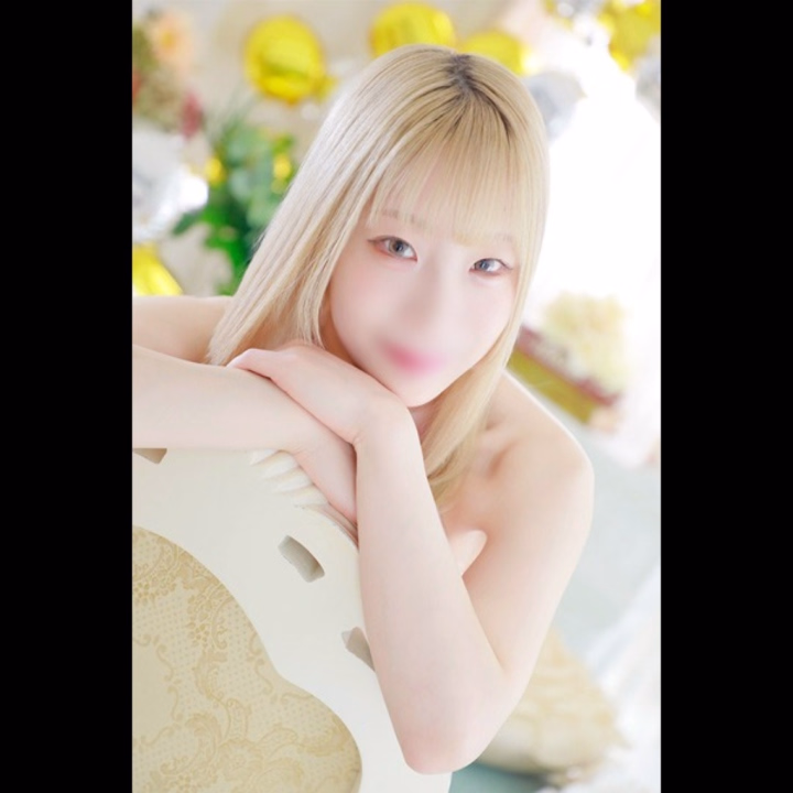 新しい宣材できました❣️
キラキラ度が増した気がします…✨️

どうかなー？
でも実物のがかわいいって言わせる自信はあります( ⸝⸝⸝˙~˙⸝⸝⸝ )
感じ方には個人差もあります、笑