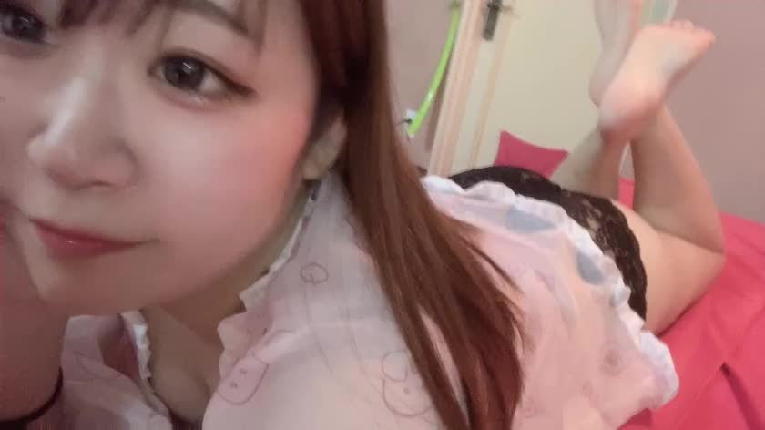 動画撮るの下手すぎて
どこ見ていいか分からなかった🥺


おしりがすきー？おっぱいがすきー？