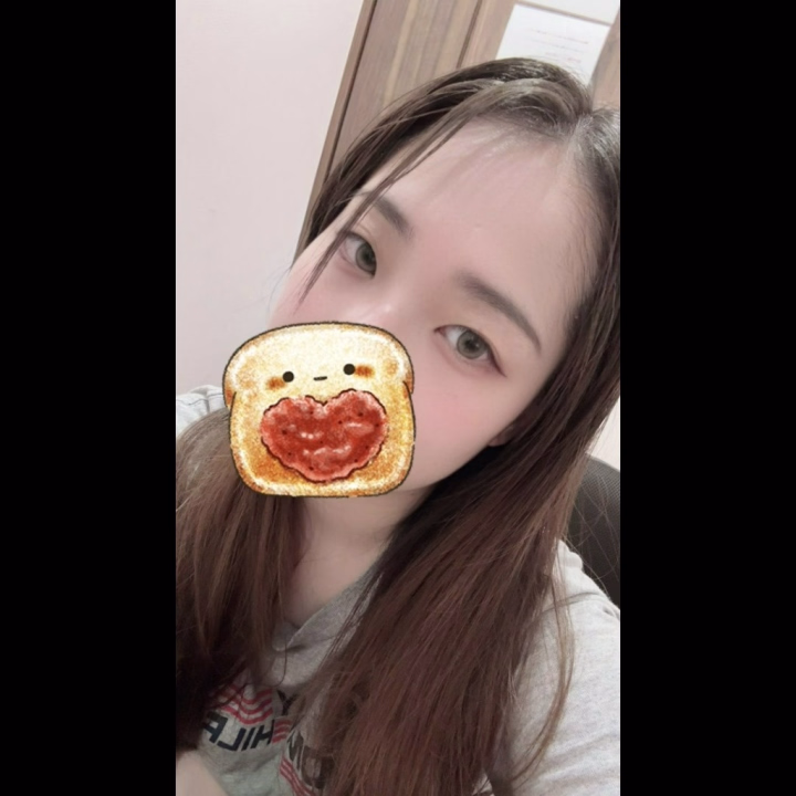 おはようございます☀️

あやこです🧸

今日晴れて良かった！！

雨だとテンション下がっちゃうもんね🥺


久しぶりに出勤だから

色んな人と、いーっぱいエッチなこと

できたらいいな💕

予約したお待ちしてます🌟🎶