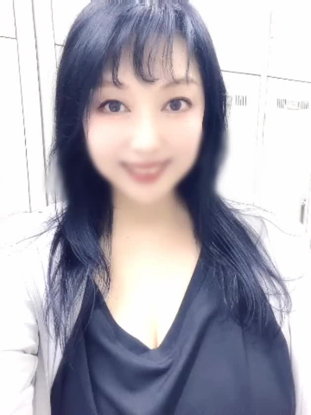 😮ｵ😃ﾊ😮ﾖ😚ｳ

1週間の始まり❣️

楽しく過ごそうねー🤗💓

今度の桃李🍑デーは土日です❣️

空き枠あるのでお誘いお待ちしてます😊

風邪が流行ってるみたいだから気をつけてねー😷💊