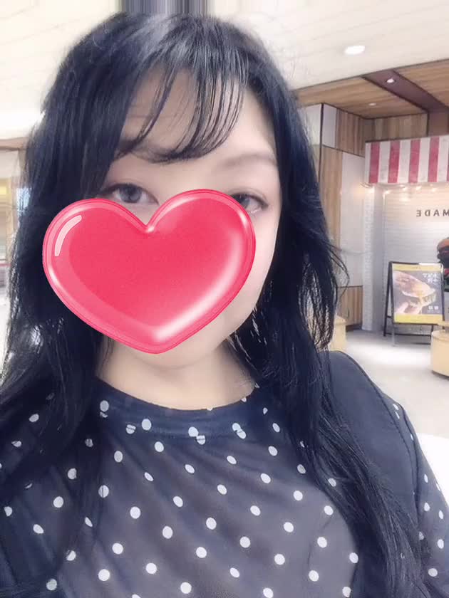今日はお部屋の関係で早く終了しましたー！

長ーーいお付き合いの仲良しさま、楽しい時間ありがとうございました❤️

色々いただいて…使わせていただきます😍

美味しいお昼ご飯食べてね😉

また〜🫶🏻️💞