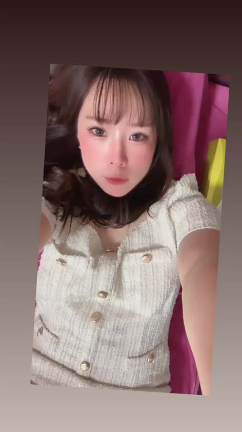 こんにちは、ゆねです！

昨日はご予約いただいていたのに
お店との連携がうまくいかなかったり、
アレルギーで顔が腫れてしまい結果お休みすることになってしまい申し訳ございませんでした、、、

今日は女の子の出勤が多いのと昨日のアレルギーの件もありお店からの配慮でお休みになりました☺️

次の出勤は未定です🥹🥹🥹
またわかり次第投稿します🙇💓

よろしくお願いいたします！