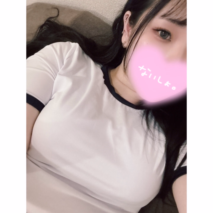 ｵﾊﾖｳｺﾞｻﾞｲﾏｽ( ¯⌓¯ )ᐝ

9時から出勤してます✊🏻✊🏻

昨日もお誘い頂いたお兄様ありがとうございました🥲💧

一昨日の出勤中嫌なことあって昨日はどんより気分やったけどお兄様のおかげで復活してきてます🥹🪫

優しいお兄様多くて毎日一瞬😌🪽‪

出勤も残り3日‼️‼️‼️‼️‼️

まだまだ私はやり足りない🔞🔞🔞

お兄様のカチカチおち〇ぽいっぱい咥えちゃいます🍌

口でもおま〇こでも🥰💗

23時までお誘い待ってます➰

みり🤍