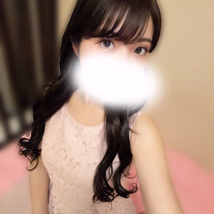 こんばんは💫

昨日遊びに来てくれた
お兄様ありがとうございました🥰

お話しできて
褒めてくれて
嬉しかったです☺️

また会えたら嬉しいなぁ〜♡


次は7日18-24です♪
会いに来てくれたら嬉しいです😌💕