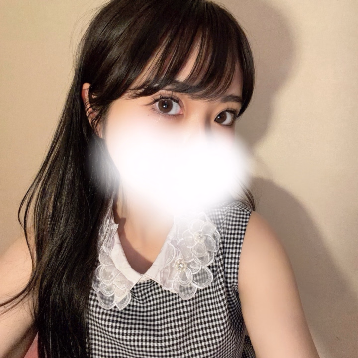 昨日お会いしたお兄様
ありがとうございました♡
初出勤で緊張したけど
お兄様が優しくて楽しかったです☺️

お兄様に会えるの
楽しみにしてます〜♡