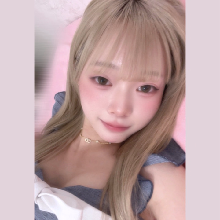 こんにちは✮

みゆなですっ ̫ᴗ^

今日もらすとまで！！！

今日とーってもあったかい！
花粉心配だったけど最近大丈夫になってきたよ✋🏻
みんなはどうかな〜〜？？？
天気良かったからお散歩しながらのんびり来たよ♩♩
みんなちょっと遠いよねって言うけどみゆなの真似っ子してお散歩しながら来てください🥱

まってるね〜〜🪽