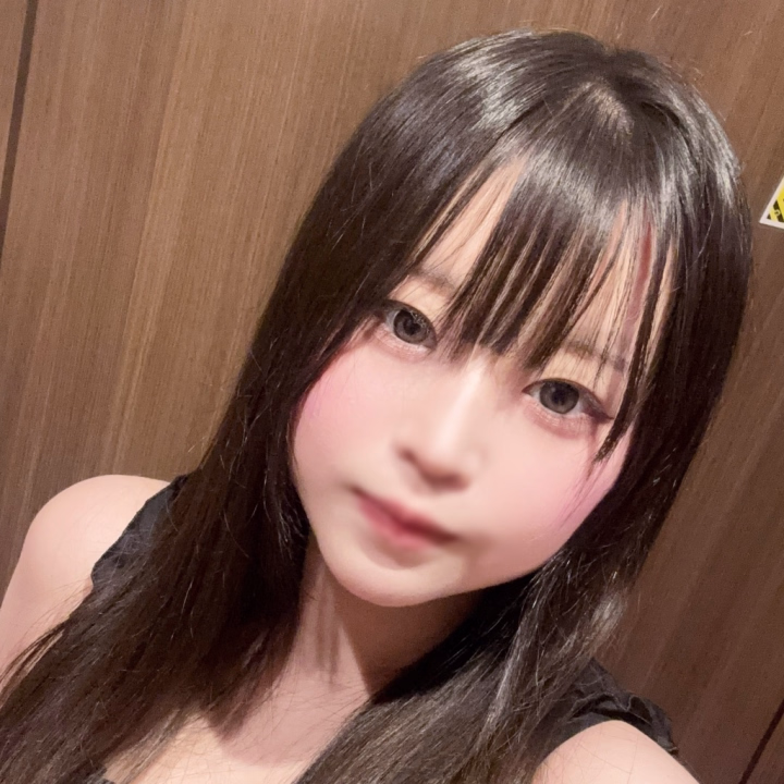退勤しました！

今日は会いに来てくれてありがとう🥰

お兄さんと過ごせる時間が幸せです...！

またいつでも遊びに来てね❣️

明日は7:00から17:00までいます！