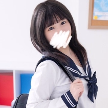田村　もな