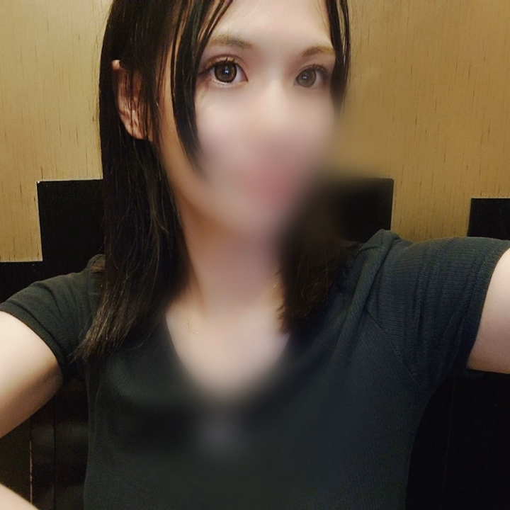 ▶・‥…━━━☞・‥…━━━☞・‥…━━━☞・‥…━━━☞


𝐺𝑜𝑜𝑑 𝑚𝑜𝑟𝑛𝑖𝑛𝑔︎ ☕️🍃



今日はイレギュラーで


13時～22時で出勤です|ω･)



今日も一緒に楽しい時間過ごそうね♡