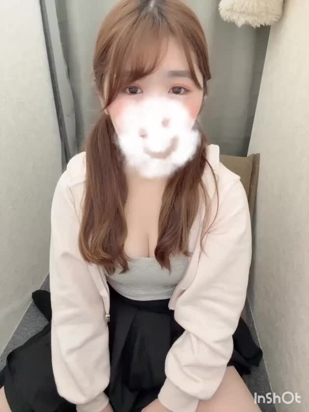 出勤中だよ😊

みれいと遊ぼ💗

久々に動画編集した🐰