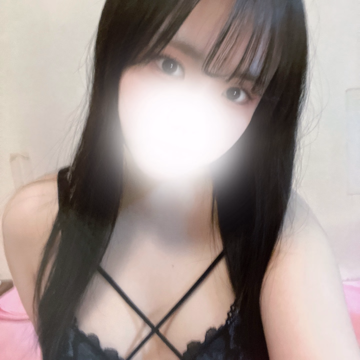 おはようございます☀

出勤しました！

お誘いお待ちしてます🥰