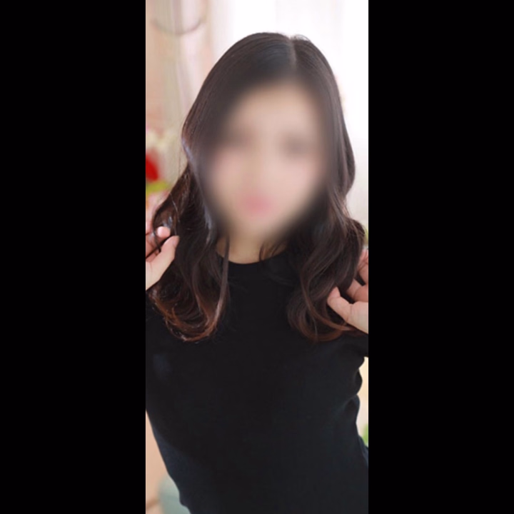 初めまして☺️

いとです💋
本日から出勤させて頂きます🌸

既にご予約してくださってるお兄様ありがとうございます💕

ラストまでいますのでぜひ会いに来てくれると嬉しいです🌸

お待ちしてます♡