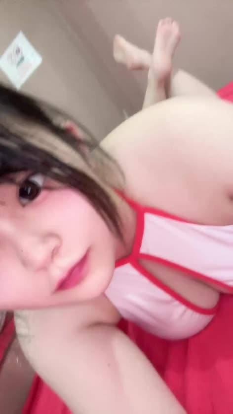奥に奥にたくさんちょうだい💕

なにをってお兄さんのギンギンになったのが欲しい🫣