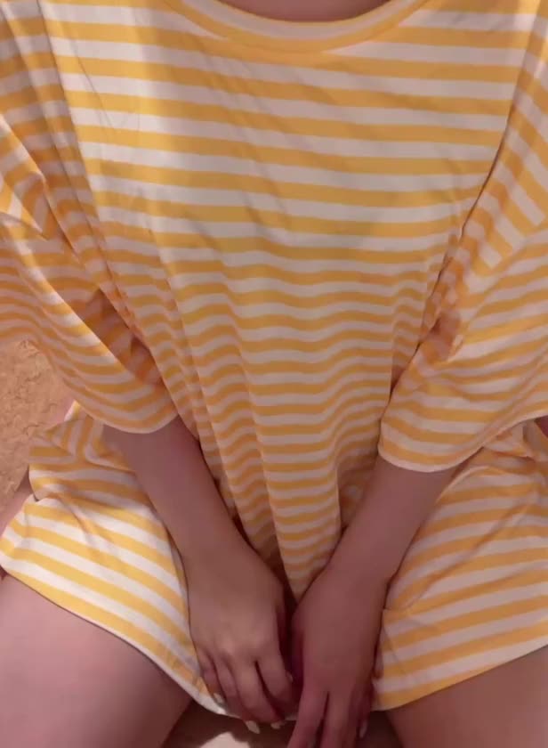 あまり大きくはありませんが
＂揉み心地が良い❣️＂
と、評判を頂きます🥹💭

自分ではよく分からないからこそ
褒められるとニコニコしちゃう~(∩ω∩*`)

💙