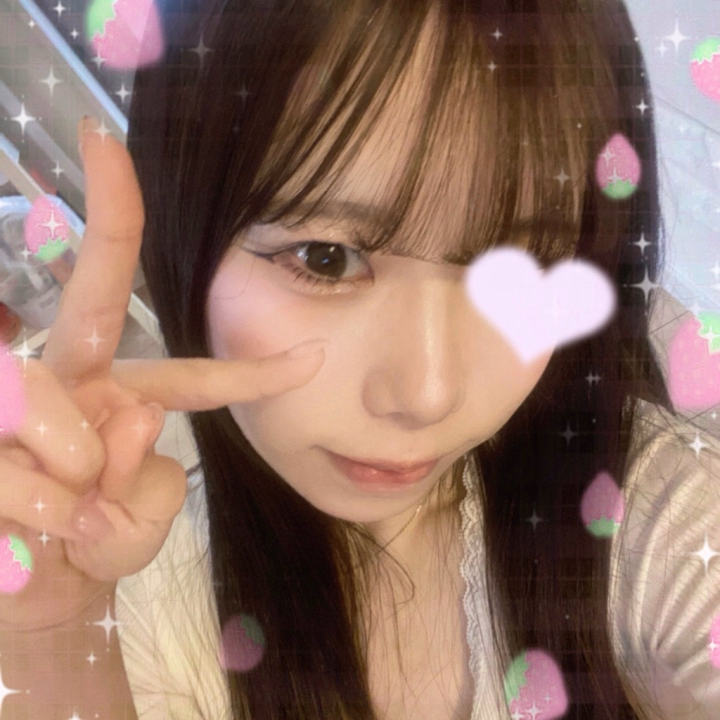 かなこです♡

本日【10時～18時】出勤です✅❣️

今日は暖かいですね☀️
かなこは完全に服装ミスしました(´；ω；｀)
（ダウン着てきちゃった…）

雨も降らなそうで嬉しい👍♡！

いいお天気だし、よかったらお外出てかなこに会いに来てね(⋆ᴗ͈ˬᴗ͈⋆)

心も身体も、ちゃんとあっためますᴗ ̫ ᴗ💕
いっぱいくっつこ〜♡

ご予約、特待生コースお待ちしてます🐈‎🤍📞