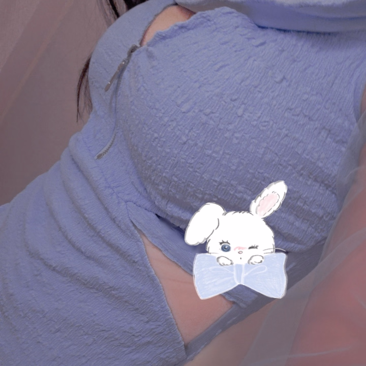 こんにちは☀️ねねです
前回と本日、体調不良から
貧血になってしまいお休み頂いています💦

ご予約頂いていたお兄様
本当に申し訳ございません😖💦


お気遣いのメッセージもたくさん
ありがとうございます🙇‍♀️
ご心配おかけしていますが
暖かいメッセージに励まされています🙇‍♀️

体調をみて少しずつ返信していきますので
お待ちいただけますようお願いいたします🥹💦