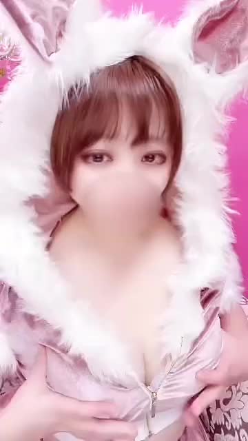 配信に来ていただき
ありがとうございました💜

体力がなくて
毎日配信をできなくて
申し訳ありません💦

お仕事の後で、まだいける！
っていう時に配信つけるので、
予告できる時は
事前にさせていただきますね💜

それではおやすみなさい💜

いい夢を💜