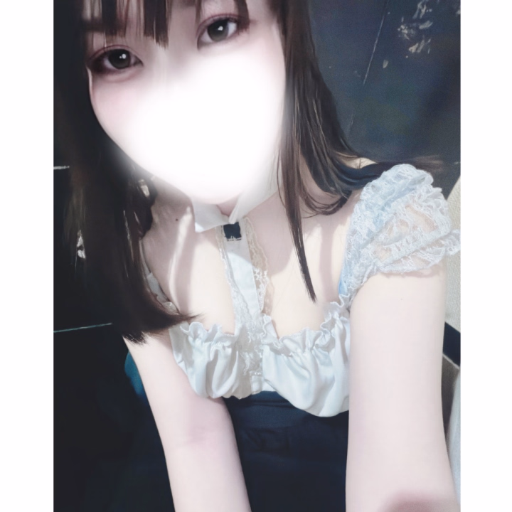 こんにちは☀️さらです🩵
出勤しました！今日も22時までいます🫶🏻


今日はまだちょっと寒いね😖
でも土日から暖かくなるらしいです！

暖かくなるとどうしても眠くなりますよね……(  ¯꒳​¯ )ᐝ
私は今でももう休みの日は寝まくりなのに笑

お兄さんにも、ブースにいると眠くなるってよく言われます😪
楽しいことした後には、2人で寝るのもアリかもですね🫶🏻


お兄さんとならよく眠れそう〜🐑💤
待ってます🩵