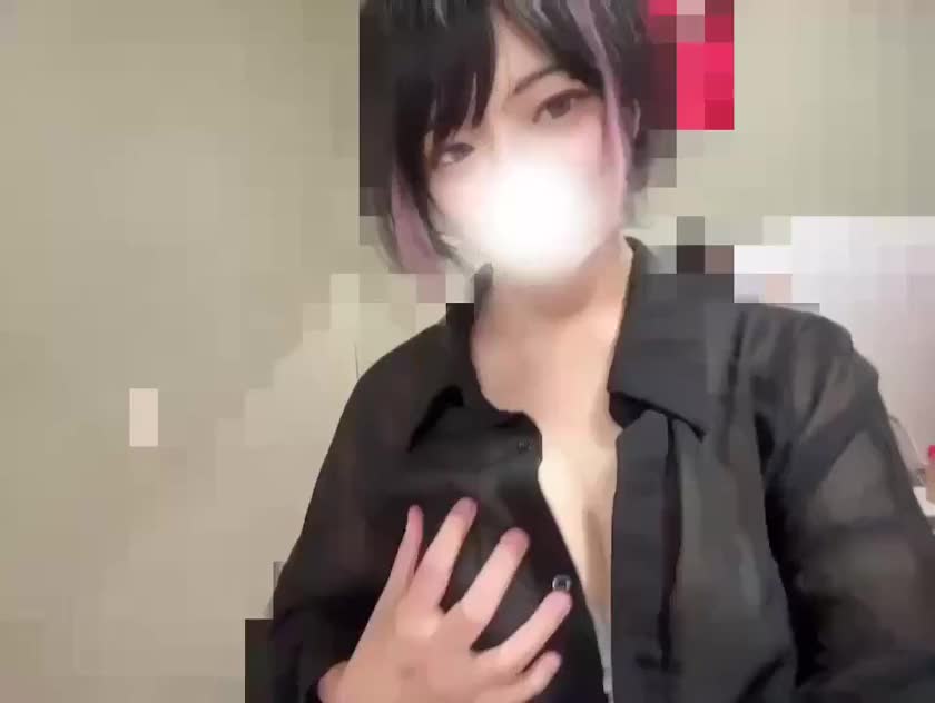 目を見て優しく触れられると、
恥ずかしさで俯きながらも
体は正直に反応してしまいます🫣💖

淫乱な私なのに、
甘い雰囲気になると途端に弱くなるんです…🥰

お兄様の触り方や感じる気持ちよさに、とろけちゃいそう…///🔞

お兄様にもっと触って欲しいけど、
今日は素直に「もっと触ってください」って伝えられるかな？🥺💕

もっと一緒に気持ちよさを感じ合いたいなって😍✨️

もちもちぷるぷるのお〇ぱい、たくさん触ってくださいね💕︎