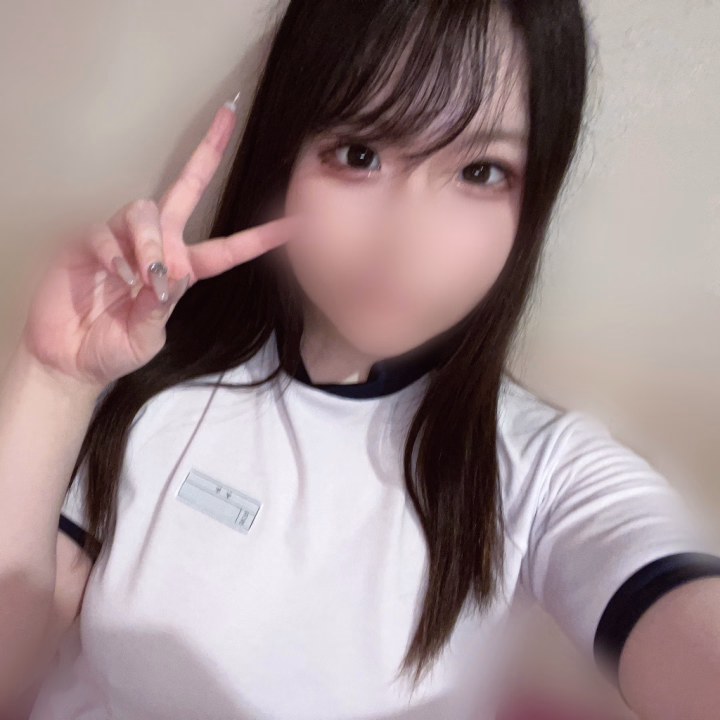 昨日松山最終日会いに来てくれたおにいさんたちありがとうございました😭💕
そして改めて4日間の中で会いに来てくれたおにいさんたち本当にありがとうございました😭💖前来た時よりも短かったけどたくさんのおにいさんに会えていっぱい思い出作れてるるはしあわせです🥹💓
次松山行くのがいつになるかわからないのですがまた行きたいなと思ってるのでよければ次も会いに来てくれると嬉しいです🥰そして今回来れなかったおにいさんにも会いたいのでぜひ次回おまちしてます♡
ではまたね👋🏻💕