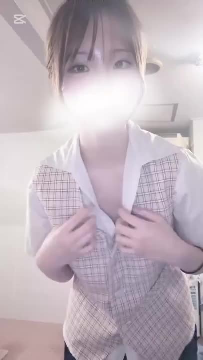 おーえるさん！
なぜかめっちゃきょろきょろしてます😥