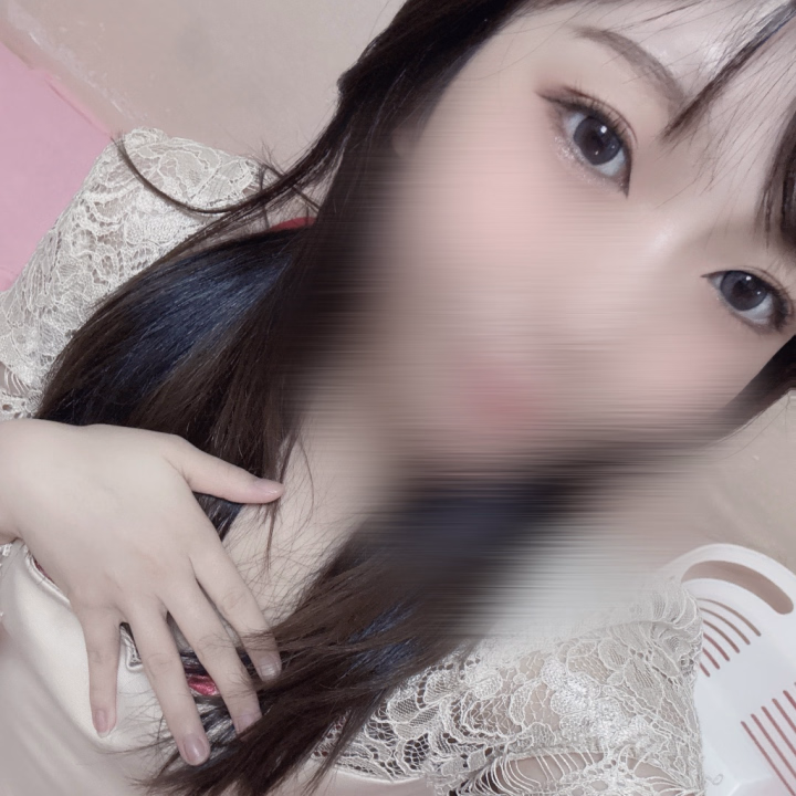 4.5 2日間ありがとうございました♡
お時間作って会いに来てくださって
いつも本当に嬉しくて楽しい時間でした！

皆さんがいつも楽しい時間を作ってくれて沢山のこと教えてくれたりと
凄く毎回大切な日だなって思っています✨

そなちゃんとの会えるのが日々のモチベーションになっているよって
伝えてもらったりして
凄く嬉しくなりました！！
こちらこそ皆さんいつもありがとうございます😭😭

来週も楽しみです😊