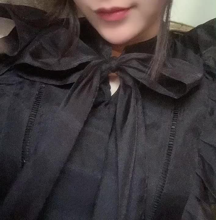 これまでの時間
たくさんお誘いくださって
本当にありがとう🥲✨️

毎時間楽しすぎて
くるりとっても
はっぴーです(๑•̀ㅁ•́ฅ✨

おにいさまにも
くるりの元気たっくさん
わけてあげるね🪄︎︎✨

これからの時間も
よろしくお願いします🙏

くるり⸜🌷︎⸝‍