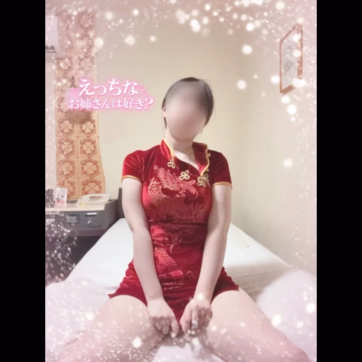 急遽、、、
13時半からキャンセルが出ちゃったのでこの後のご予約空いております💦

少し肌寒いのでゆいとゆっくりお風呂入ってマッサージとイチャイチャで癒されたいお兄様募集中です︎💕︎

残りの日数少ないのでたくさんの方とお会いしたいな🥺
