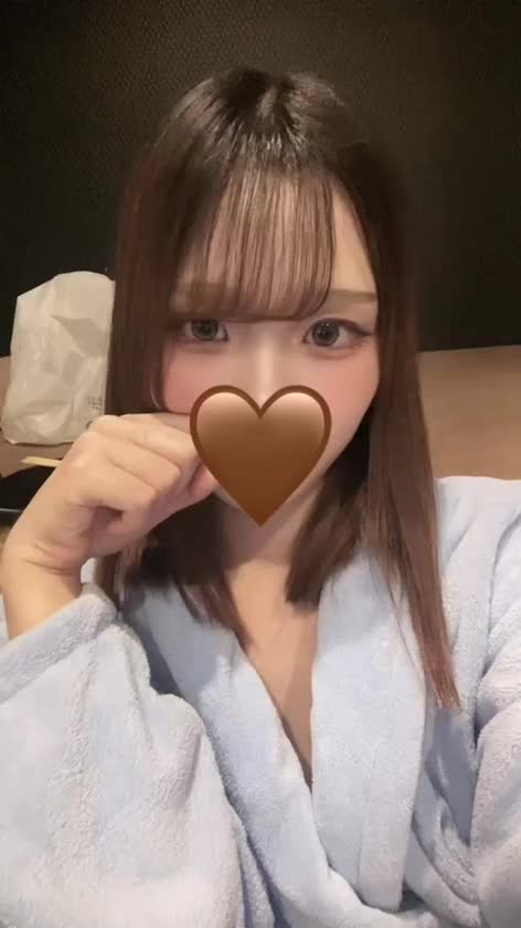 17日〜20日，9時〜24時出勤🐈‍⬛🤎

お待ちしてます‼️

遊びに来てね〜

お兄さんパワーください😭✨

たくさん働けてた自分が戻ってきますように😭✨