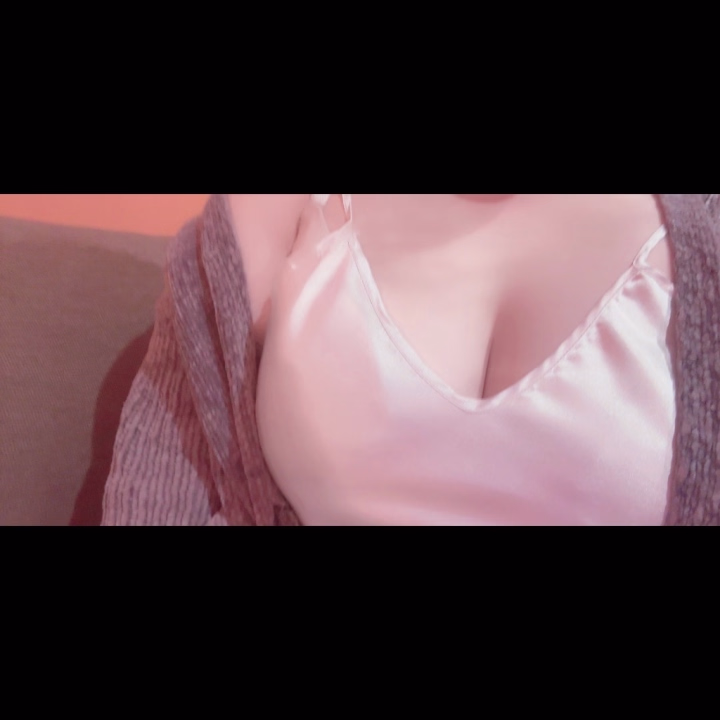 こんばんは🌙


本日も残すところ
あと数時間

明日は早番で
少し短い出勤です🙇‍♀️

それでも楽しく
過ごせるといいな🥰




🍎あかり🍎