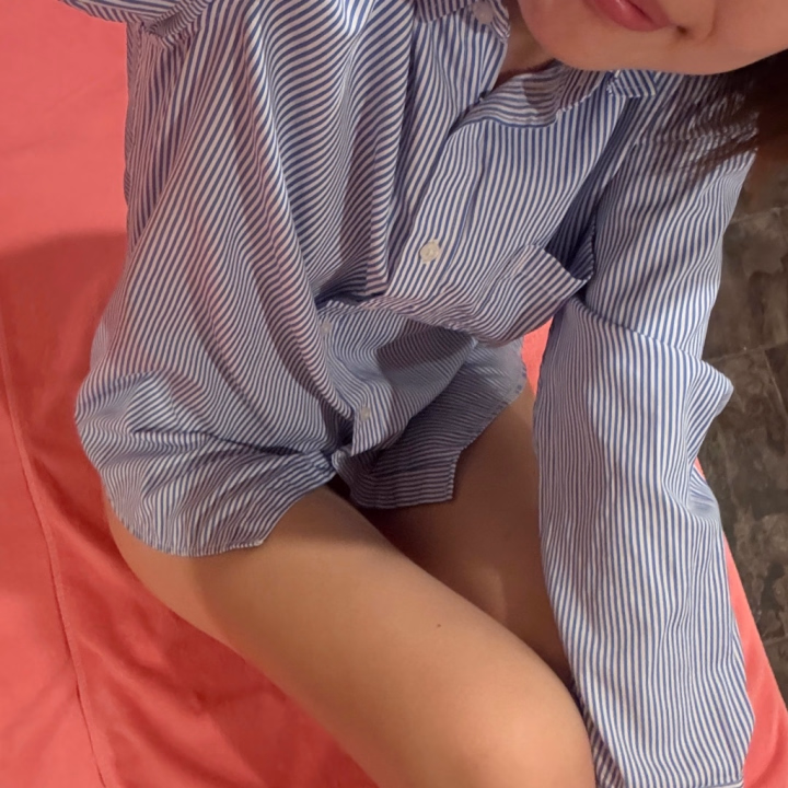 おはようございます☀️

朝イチから夜まで

ぱんっぱん(ぱんっぱん)に

ご予約詰めてくださり

ありがとうございます😇

おひとりおひとりに会えるのを

楽しみにしてます！

よろしくお願いします♡

しるく