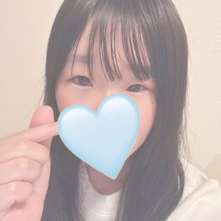 ドルフィンで遊んでくれたおにいさん🙌

とっても優しくて暑がりなおにいさん！
わたし冷え性で寒がりだからちょうどいいね（？）
共通点も見つけられて嬉しい〜！

最後まで気持ちよくしてくれてありがとう🤍
また時間合えば遊んでくれたら嬉しいです🥰