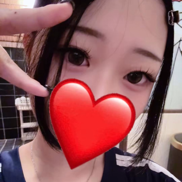 おはようございます☀️
残すところあと2日になりました❣️
あっという間やったなぁ…💭
今がチャンスですよ🫶🏻
今日もお兄様とイチャイチャできるのを楽しみにしてます💐
わたしの体操服姿、拝みにおいで~😂
楽しい時間にしようね🥰