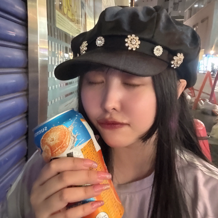 さきのです💜

今日も1日ありがとうございました♡
そして1週間おつかれさまの
お兄さんも多いのかな💭
おつかれさまでしたあ！

明日は最終日🔥
素敵な出会いがありますように✨

またあした！
おやすみなさい(:3[____]