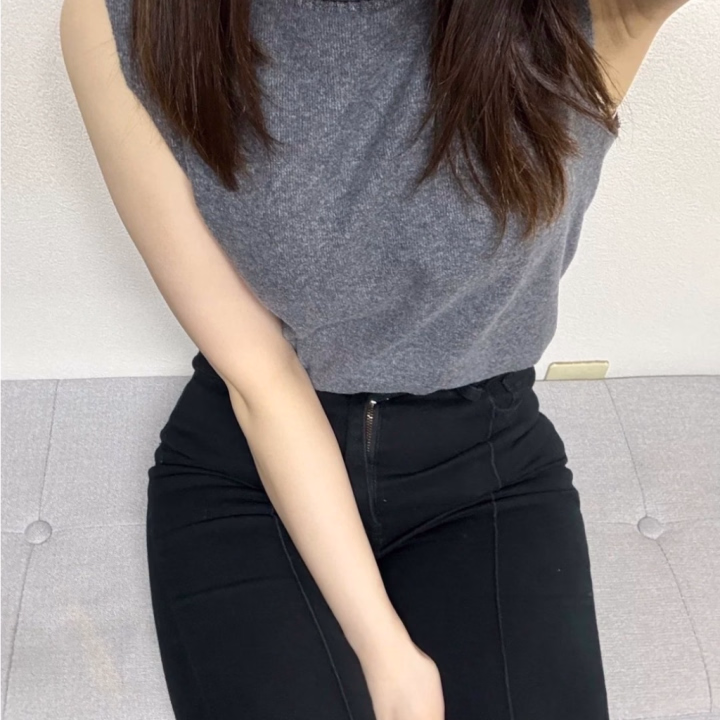 今日会いに来てくださったお兄さん達、ありがとうございました💕

短い時間だったのに、全部のお時間を埋めていただけてとっても嬉しかったです🥹✨

お兄さん達と過ごしていると時間があっという間で、気付いたらもう終わりの時間でした☺️

たくさん優しくしてもらえて、いっぱい笑わせてもらえて、幸せな1日になりました🌷

こうして会いに来てもらえること、本当に嬉しく思っています♡

またお会いした時もいっぱいイチャイチャ楽しい時間を一緒に過ごせたら嬉しいです🥰

今日はありがとうございました☁️💕
