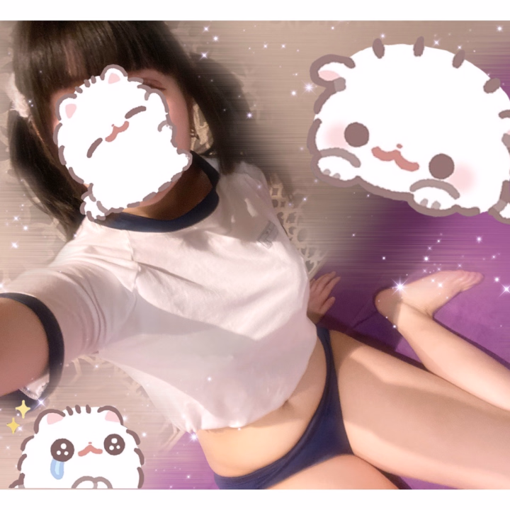 りくくん！！
今日あいらと一緒に遊んでくれてありがとう！！！！
教室でりくくんとお話してたけどめちゃ笑顔可愛くてあいら癒されたーー！！
ルーム行った時りくくんでうれしかった！！！
沢山可愛い声聞こえてきて嬉しかったしあいらの技でたくさん気持ちよくなってくれたの嬉しかった！！！🥺🩵🩵🩵
2回も気持ちよくできて嬉しかったよーー！！
また遊べるの楽しみにしてるね！！！！！
あいらと一緒に遊んでくれてありがとう！
またね！！
あいら🐥