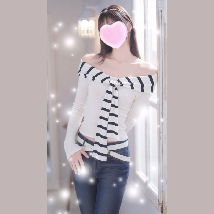 おはようございます🙃💓

趣味とか好きなことについて
書くつもりでしたが先にご連絡です‼️　

ご予約のお客様
本当にありがとうございます🥺　

台風が・・・と今ニュースに
なっておりますが
状況的に前日や当日キャンセルでも
大丈夫です‼️

お客様の安全が一番なので😢

頼むから台風直撃しないで😨と
願ってはおりますが・・・
念でどうこうできるものでもなく😅

キャンセルについてなど
何かあればご遠慮なくメッセージや
お店にご連絡して頂けたら幸いです🙂‍↕️

何事もなくお逢いできるのが
嬉しいのですが
心配だったのでご連絡させて
いただきますっ🙂‍↕️