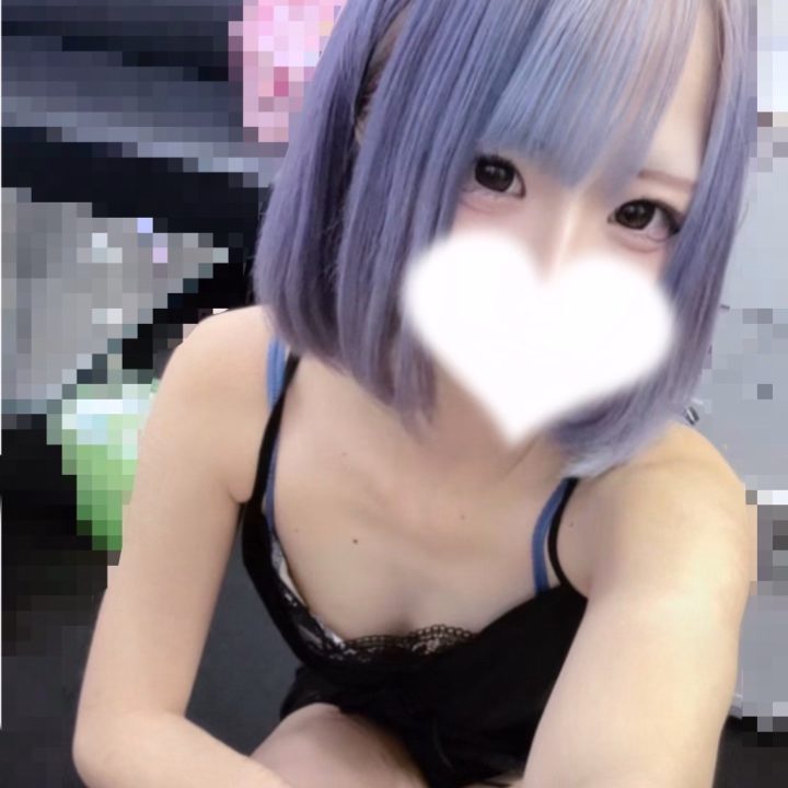 いぶです！！！！
髪色かえました( ᴖ⩊ᴖ )
15-ラストで出勤してます！！！！
お問い合わせ 予約おまちしてます！