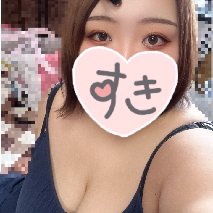 こんにちは♪あかりですꪔ̤̮

先ほどお店到着しました🦖🐾
早めにつけたから13時半から出勤します！！

本日もたーっくさんいちゃいちゃ気持ちいいこと出来たらいいなぁ💭
60分からまっとぷれいも可能です✨

らぶこーる、お問い合わせ、とびこみお待ちしてます🫶