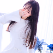 ゆりな