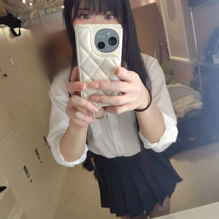 こんにちは😊
みくです♪

名古屋5日目！！！

最近あったけ〜！
嬉し〜✨

春の足音がドンドコと聞こえてきましたね！

今日も元気に待機してます💕