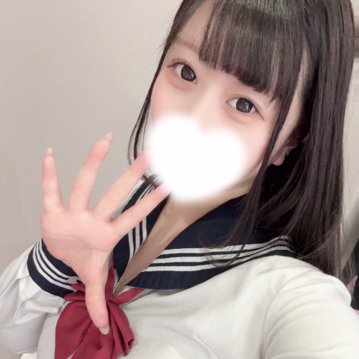 お兄様!


先程、徳島に到着して
制服でパネル撮影して来ました〜♪



この衣装でHなことなんて
すごい背徳感ですね...///♡



お兄様と早くしたいな〜
なんて考えて濡らしちゃってます🙈︎💕︎